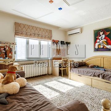 Драгоманова вул., 31-Б