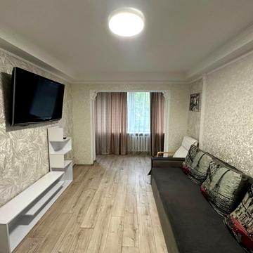 Братиславська вул., 40