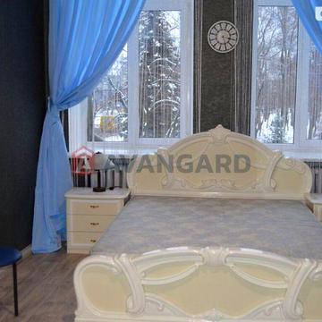 Продам Центр 2-х комнатная Парк Глобы Проспект Яворницкого