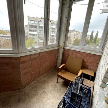 Довгострокова оренда 1к Квартира Андрія Первозванного вулиця