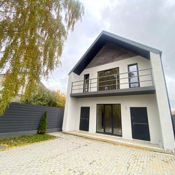 Будинок в Києві біля метро Васильківська| Без комісії