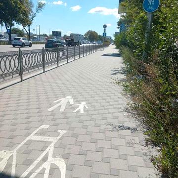 Квартиру - Власник! м/р-н Жуляни - метро Виставковий Центр. Здам