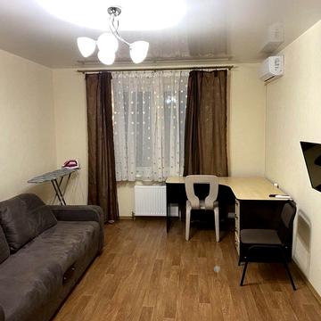 Юлії Здановської вул. (Ломоносова), 85