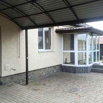 Просторий будинок в тихому місці