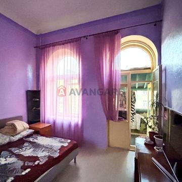 Продаж 3-к квартири в центрі Києва  / Саксаганського 89-А