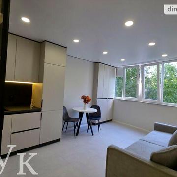Продаж 3к Квартира Сахарова Андрія Академіка вулиця