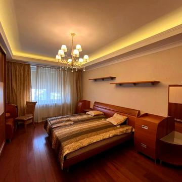 Січових Стрільців вул. (Артема), 52-А