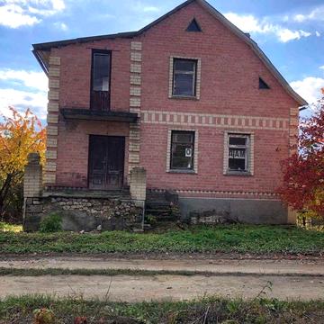 Продаж  садового  будинку