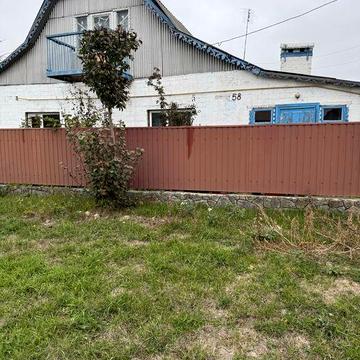 Житловий будинок неподалік Умані
