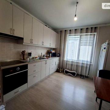 Продаж 3к Квартира Жукова М. просп.