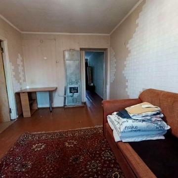 Сдам 2х комнатную квартиру с 1.11  в центре