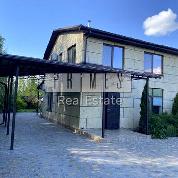 Вишнева вул.