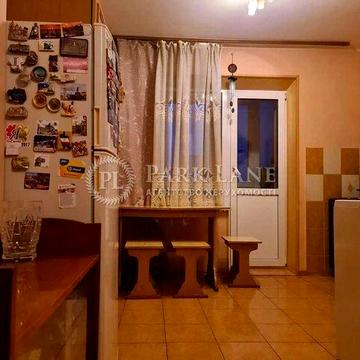 Продаж 2 кімн кв з ремонтом Чорновола 10 Дмитрівська Золотоустівська