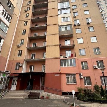 Продаж 3к Квартира Михайла Грушевського (Ачканових Братів) вулиця ЖК Уютный