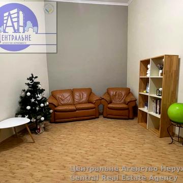 Григорія Сковороди вул., 8