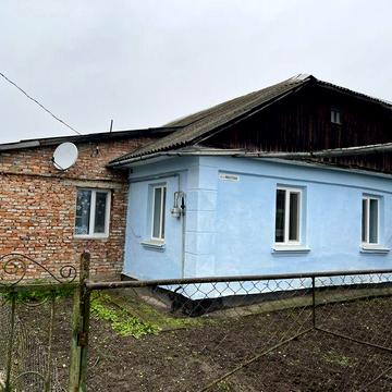Продам будинок у Волочиську 1