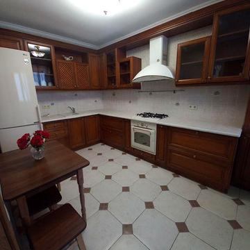 Здам чудову 3- х кімн., квартиру Грушевського