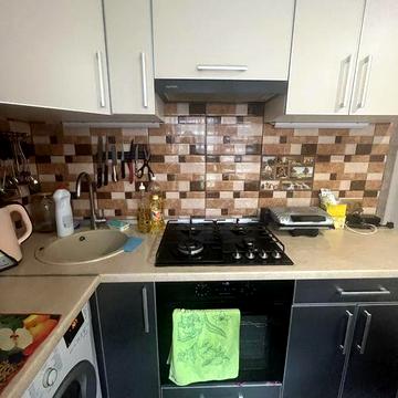 Продаж 2 кімнатноі квартири з окремими кімнатами вул.Історична