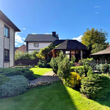 Квіткова вул.