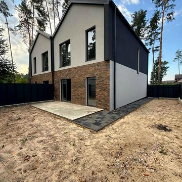 Толстого, 20