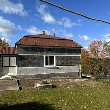 Продаж будинку біля Львова(с.Підмонастир)