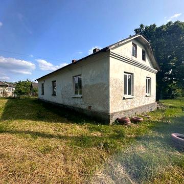 Приватний будинок