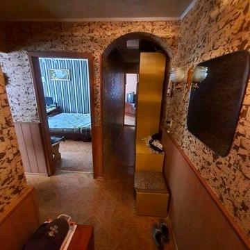 Продам 2х комнатную квартиру в центре