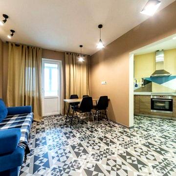 Простора та затишна 4кімнатна квартира з якісним ремонтом Милославська