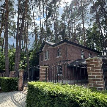 Капітальний будинок 196 кв.м у закритому КМ Villa Toscana,Лісова Буча!