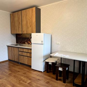 Ясинуватський пров., 11