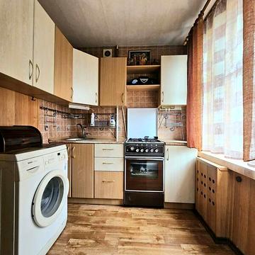 Продаж 3к Квартира Янгеля Академіка вулиця