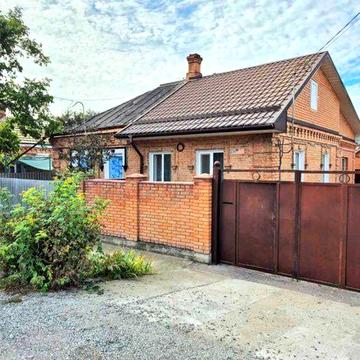 Продам доглянутий бідинок в районі Телецентру.