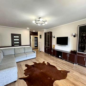 Оренда 2 кім. квартири + кухня-студія вул. Енергетична - Угорська