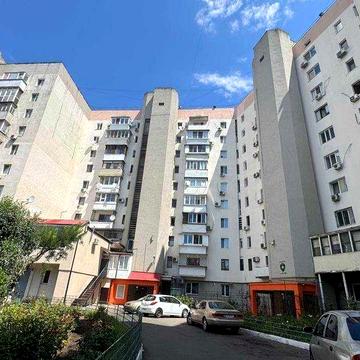 2-х комнатная квартира ул Малиновского 53 кв м с ремонтом