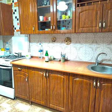 Здаеться 3-квартира, є все необхідне