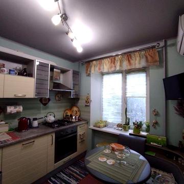 Продаж однокімнатної квартири метро Шулявська з мебелью ремонт техніка