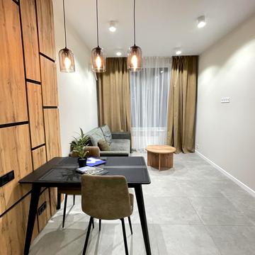 Академіка Заболотного вул., 1-А