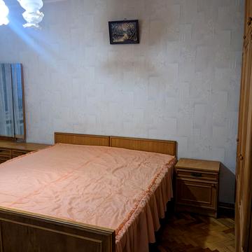 Машинобудівна вул., 11