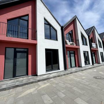 Продаж Таунхаус з газом Гатне від власника