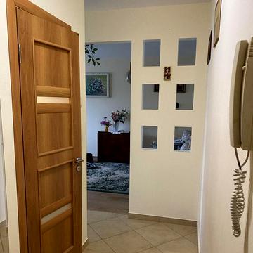 Миру просп., 18