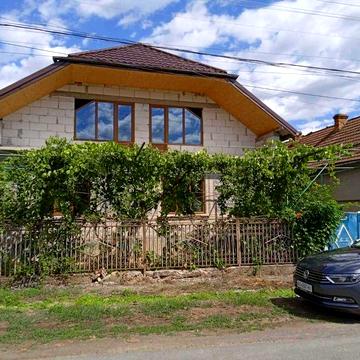 Продам хороший будинок