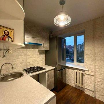 СВІЖЕНЬКА 1к квартира з ремонтом по кільцю в цегляному будинку