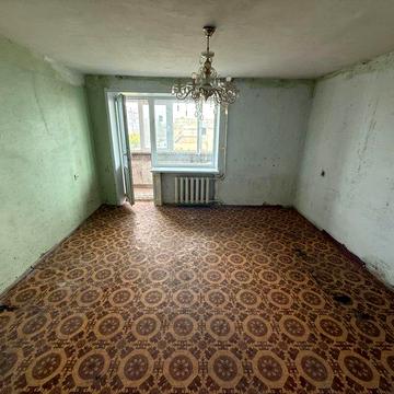 Продам 2-х комнатную квартиру.Центральный проспект.