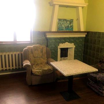 Бортничі, 2х кімнатна квартира з каміном