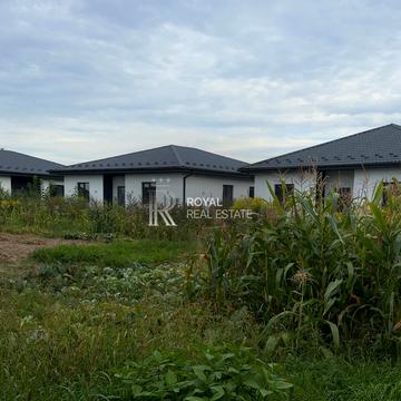 Кільцева вул.