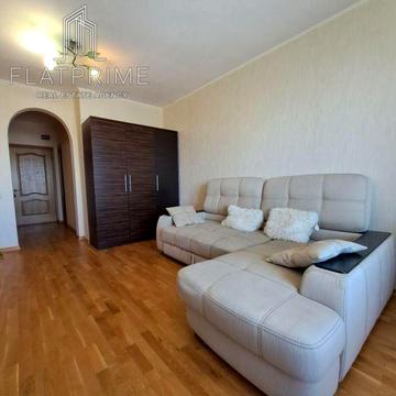 Васильківська вул., 18
