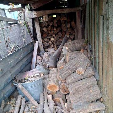 Продам дом дачу с грубой и дровами