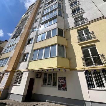 Олени Степанівни вул. (Ленінградська), 5