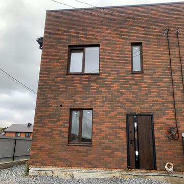 Весняний провулок