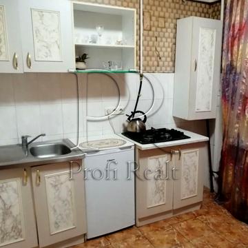 Валерія Лобановського просп. (Червонозоряний), 49